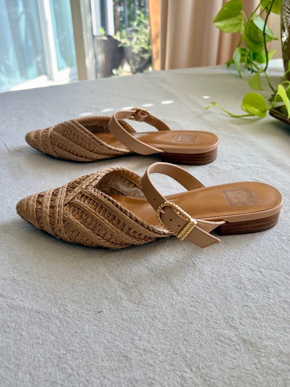 Dolce Vita Neutral Raffia Flat Mules - Picture 5 of 9